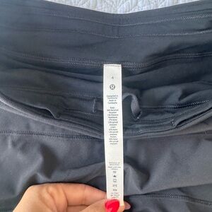 Women’s Luluemon Skirt